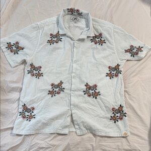 Free Planet White Shirt with Floral Embroidery